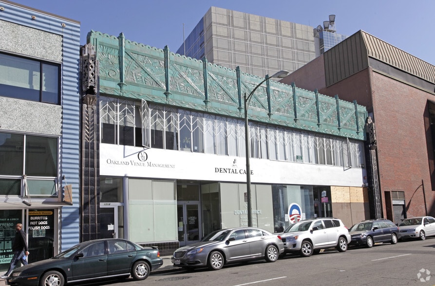 1715-1723 Broadway, Oakland, CA à louer - Photo de l’immeuble – Image 2 sur 6