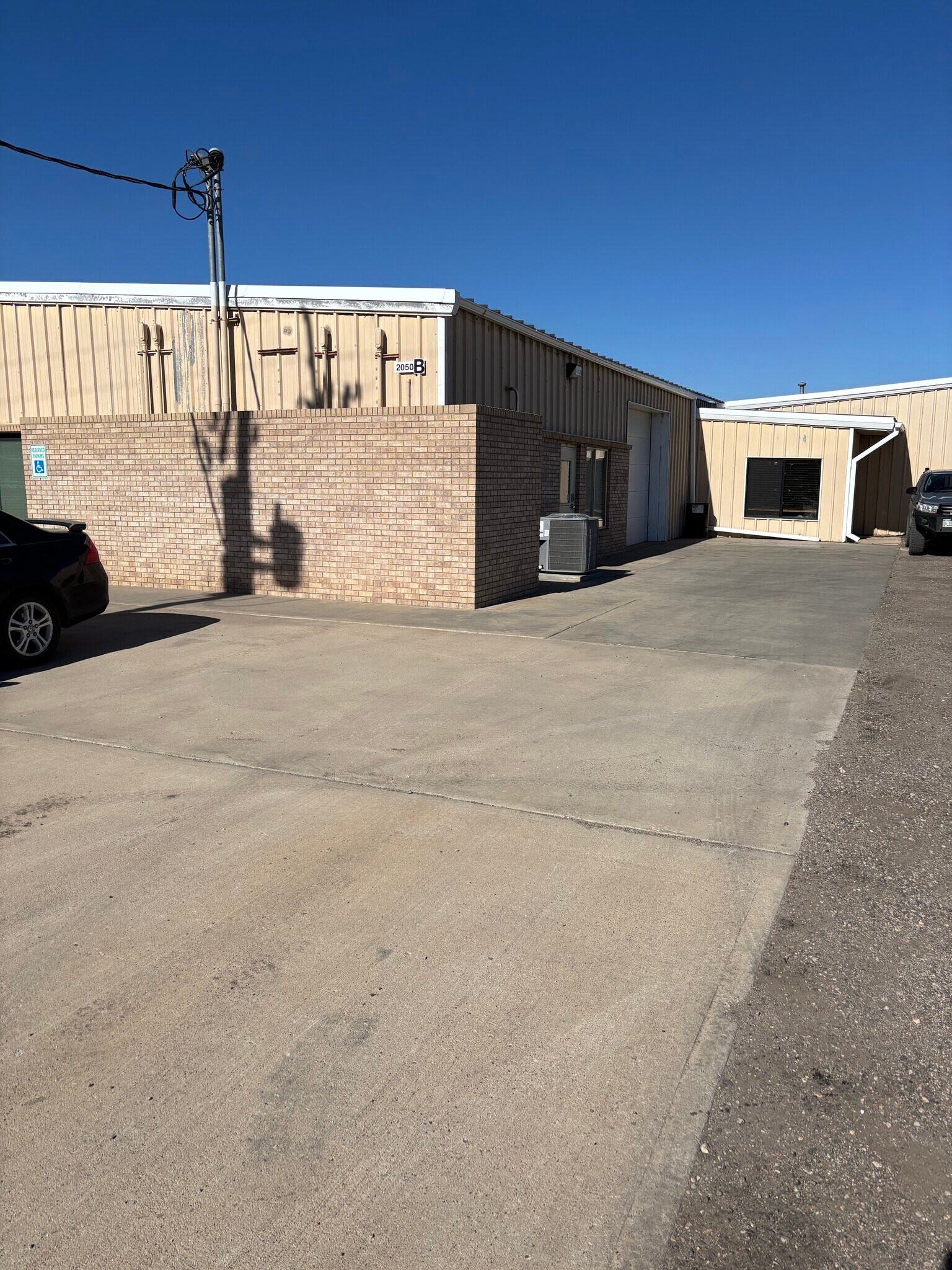 2050 Airway Ave, Fort Collins, CO à louer Photo de l’immeuble– Image 1 sur 10