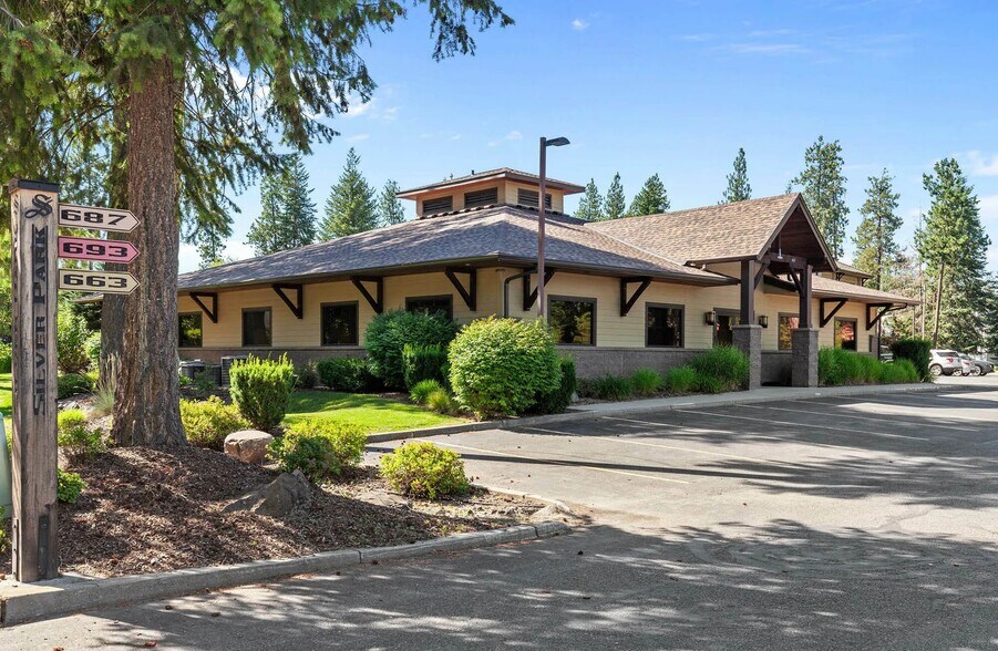 663 W Canfield Ave, Coeur d'Alene, ID à louer - Photo de l’immeuble – Image 1 sur 7