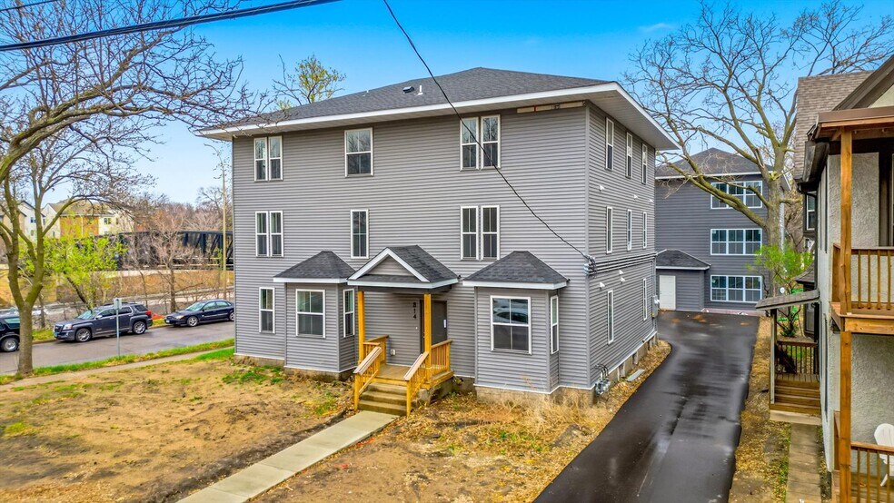 814 6th St SE, Minneapolis, MN à vendre - Photo principale – Image 1 sur 47