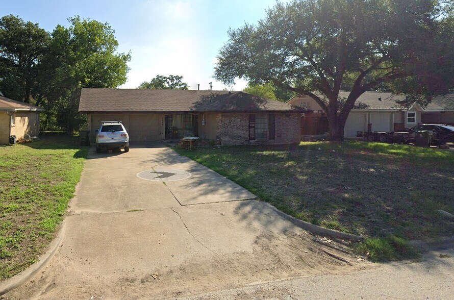 2209 Truman St, Bryan, TX à vendre - Photo principale – Image 1 sur 1