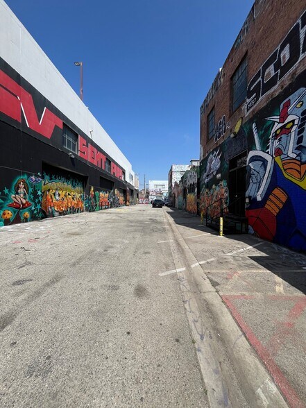 1917 Bay St, Los Angeles, CA à louer - Photo de l’immeuble – Image 2 sur 3