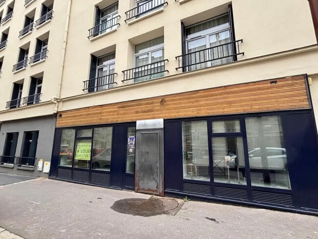 Plus de détails pour Local commercial à louer