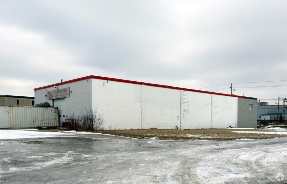 480 Collier Macmillan Dr, Cambridge, ON à vendre - Photo de l’immeuble – Image 2 sur 7