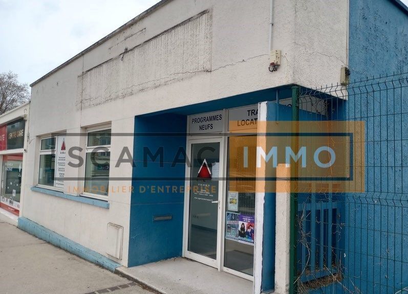 Local commercial dans Vaires-sur-Marne à louer - Photo de l’immeuble – Image 1 sur 6