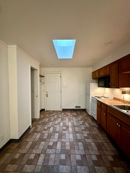 600 W Crockett St, Seattle, WA à louer - Photo de l’immeuble – Image 3 sur 11