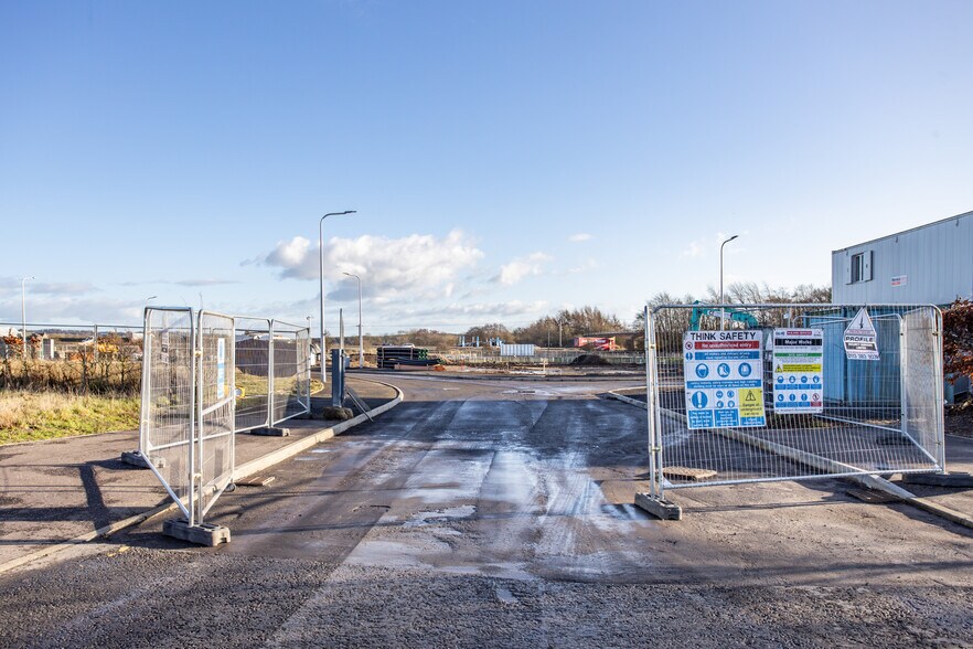 Sandpiper Dr, Dunfermline à louer - Photo de la construction – Image 2 sur 2