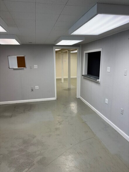 2110 & 2114 Catalina Drive, Pasadena, TX à vendre - Photo de l’immeuble – Image 2 sur 8
