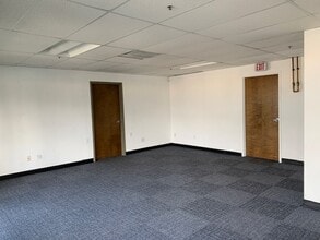 4723 Tidewater Ave, Oakland, CA à louer Photo intérieure– Image 1 sur 8