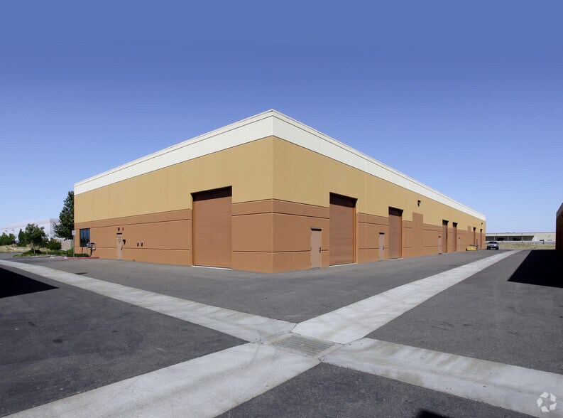 10604 Industrial Ave, Roseville, CA à louer - Photo de l’immeuble – Image 2 sur 8