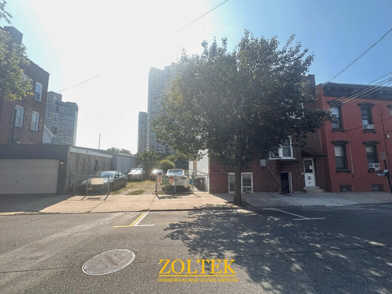 6808-6810 Bellevue Ave, Guttenberg, NJ à vendre - Photo de l’immeuble – Image 2 sur 3
