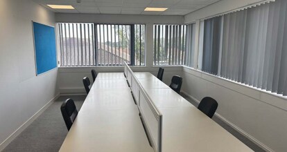 2 Fford Pengam, Cardiff à louer Photo intérieure– Image 2 sur 4