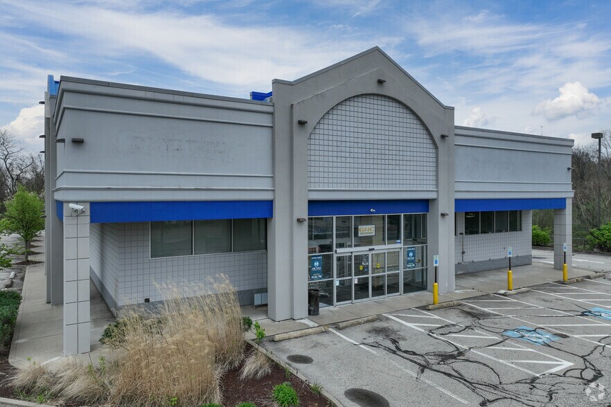 6200 Saltsburg Rd, Pittsburgh, PA à louer - Photo de l’immeuble – Image 2 sur 9