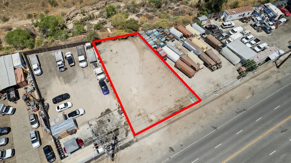 16971 Sierra Hwy, Canyon Country, CA à louer - Photo de l’immeuble – Image 3 sur 6