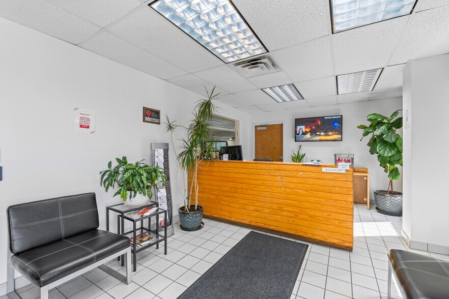 4600 S Apple St, Boise, ID à vendre - Photo intérieure – Image 2 sur 10