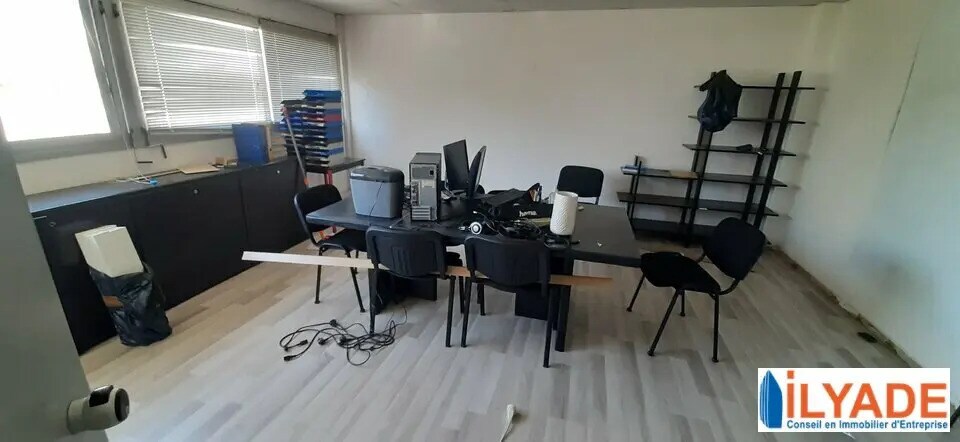 Bureau dans Aix-en-Provence à louer - Photo intérieure – Image 3 sur 4