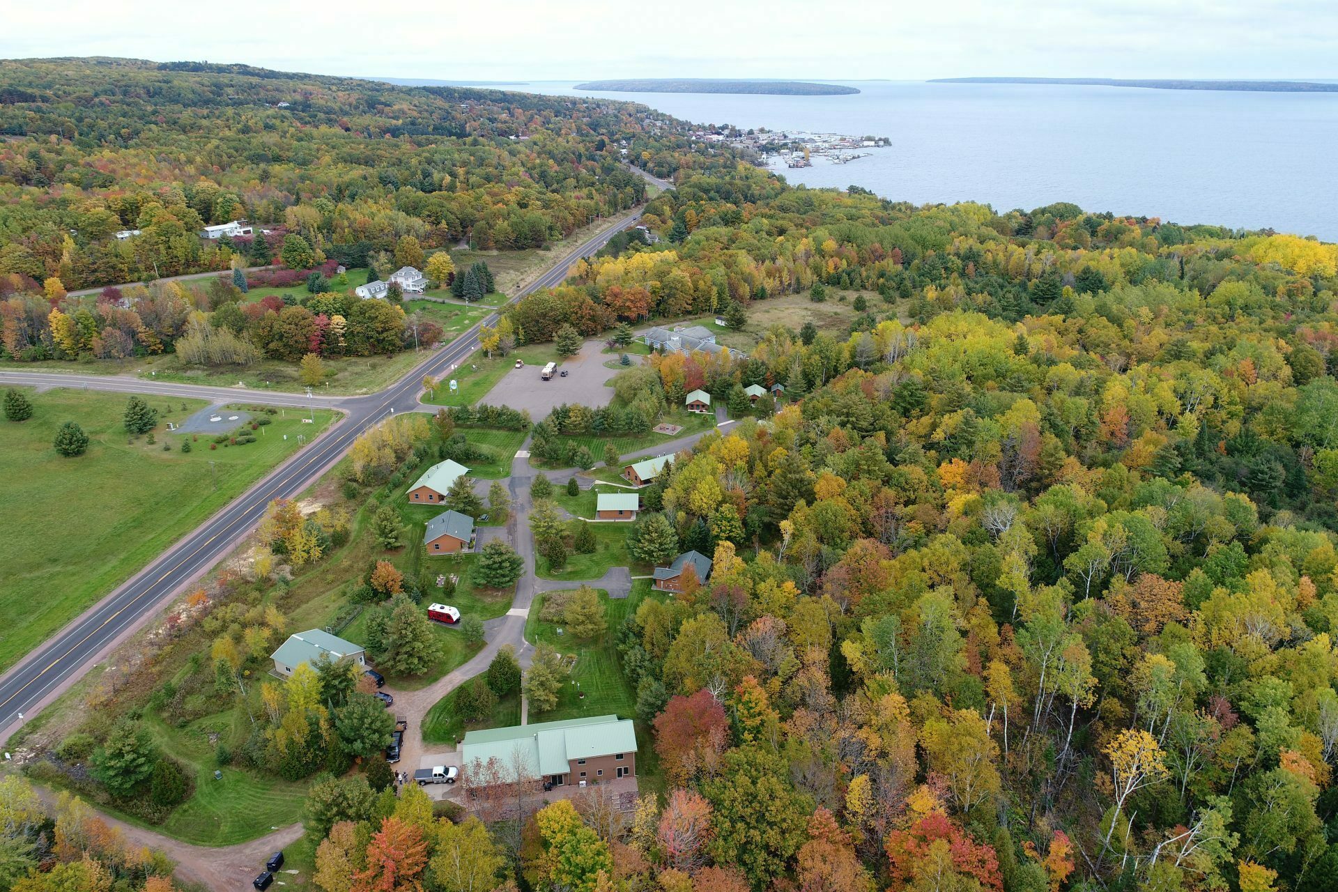 84790 State Highway 13 S, Bayfield, WI à vendre Photo de l’immeuble– Image 1 sur 19
