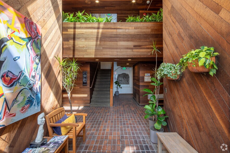 1112 Ocean Dr, Manhattan Beach, CA à louer - Photo intérieure – Image 3 sur 12
