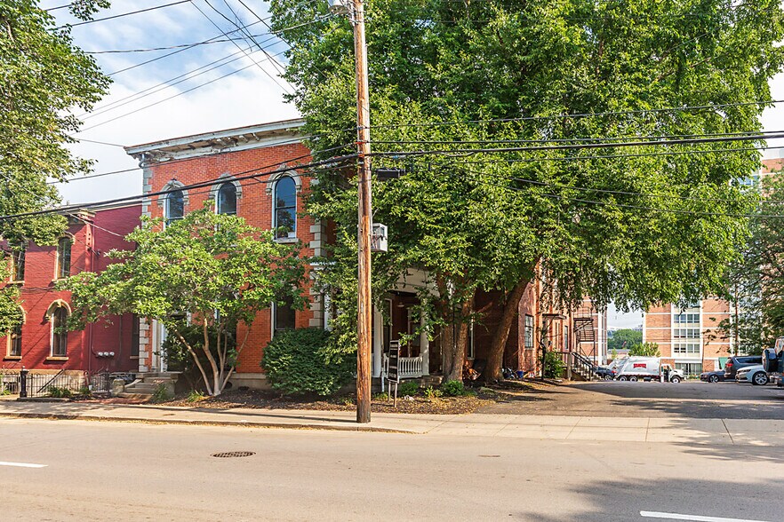 118 W 5th St, Covington, KY à louer - Photo de l’immeuble – Image 2 sur 12