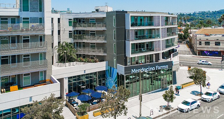 4531 Hollywood Blvd, Los Angeles, CA à louer - Photo de l’immeuble – Image 2 sur 7