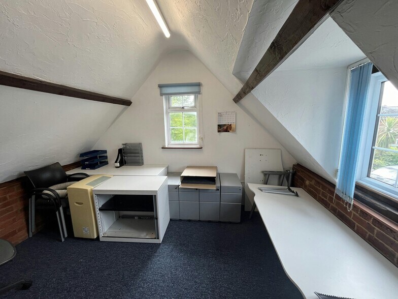 30 New St, Ringwood à louer - Photo de l’immeuble – Image 2 sur 5