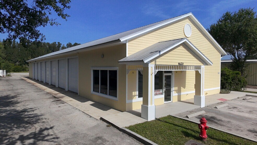 4620 NE Babcock St, Melbourne, FL à vendre - Photo de l’immeuble – Image 1 sur 9