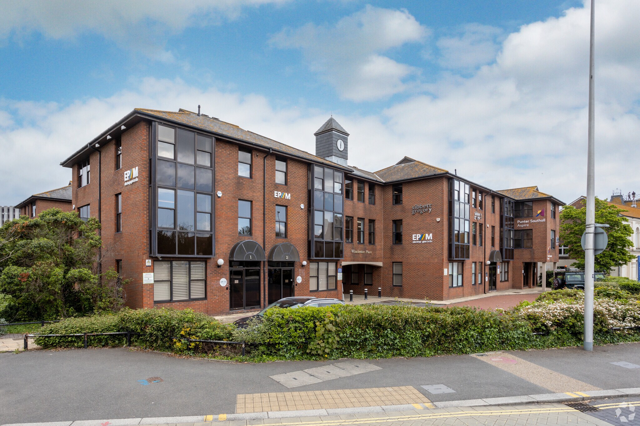 1-11 Winchester Place, North St, Poole à louer Photo principale– Image 1 sur 22