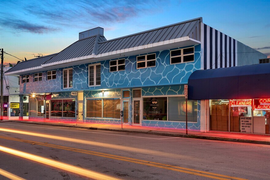 907-919 NE 20th Ave, Fort Lauderdale, FL à vendre - Photo de l’immeuble – Image 2 sur 9