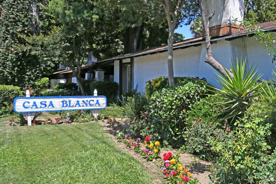3025-3049 E Gettysburg Ave, Fresno, CA à vendre - Photo de l’immeuble – Image 2 sur 10