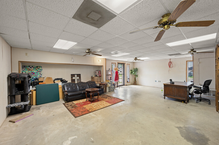 7 Hills Rd, Newark, TX à vendre - Photo de l’immeuble – Image 2 sur 52