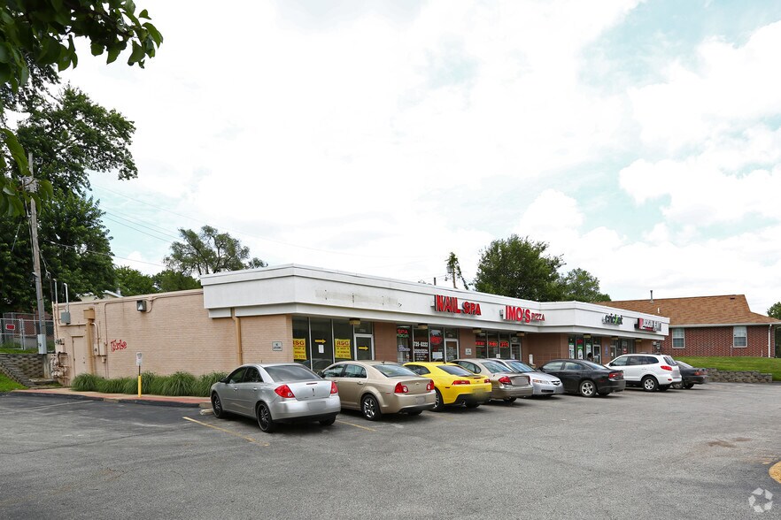 6841-6849 Olive Blvd, University City, MO à louer - Photo de l’immeuble – Image 1 sur 4