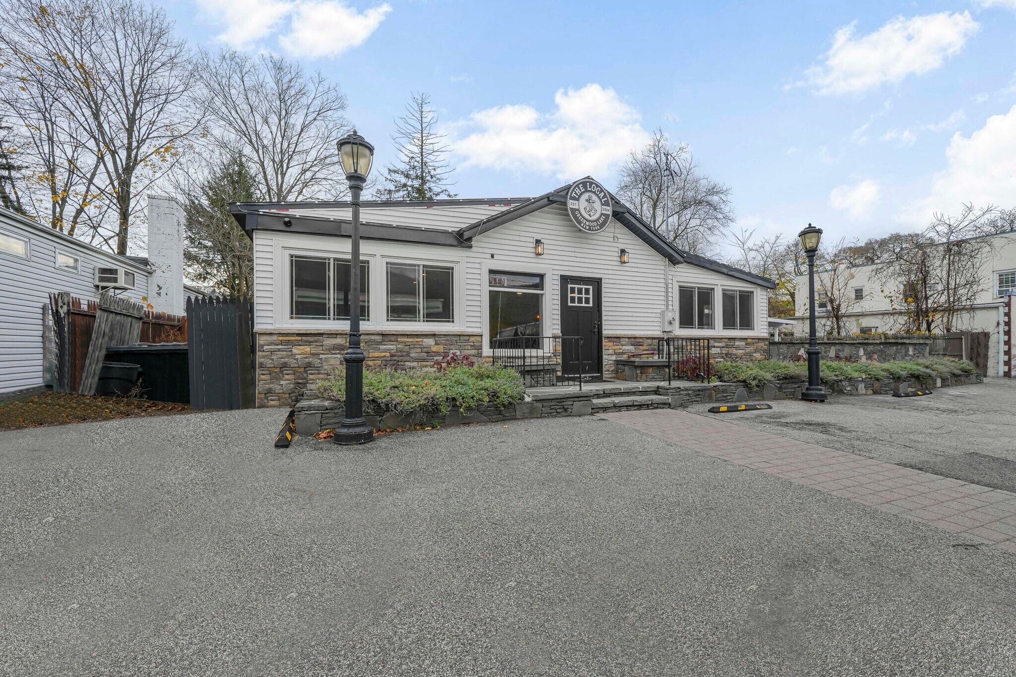 112 Windermere Ave, Greenwood Lake, NY à vendre Photo principale– Image 1 sur 10