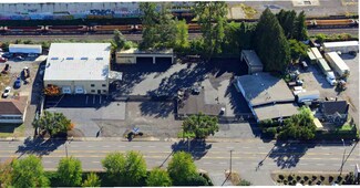 Plus de détails pour 5650 NE Columbia Blvd, Portland, OR - Industriel/Logistique à vendre