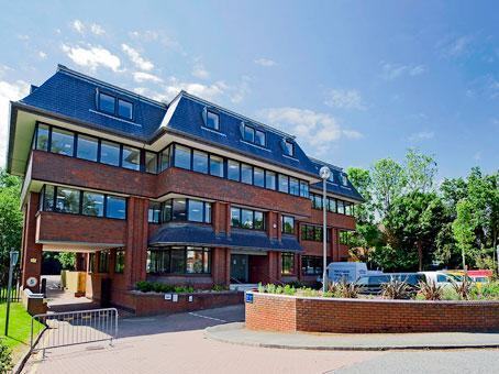 Worthing Rd, Horsham à louer - Photo de l’immeuble – Image 1 sur 6