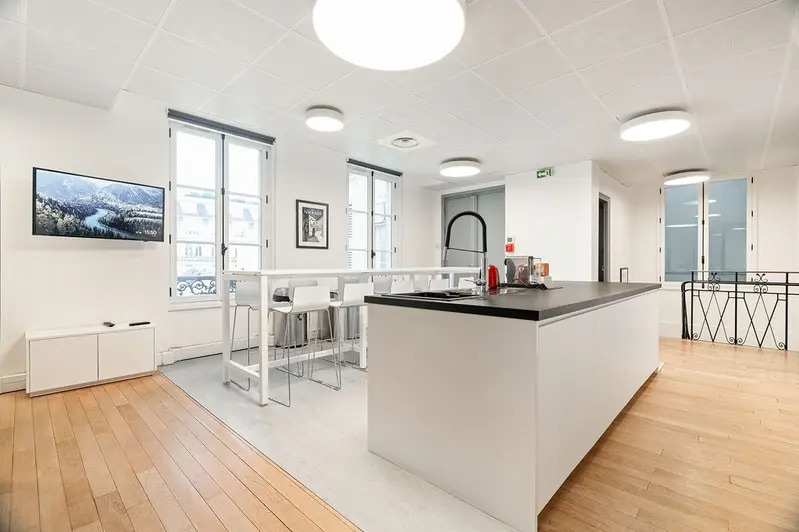 15 Rue Drouot, Paris à louer - Photo intérieure – Image 2 sur 9