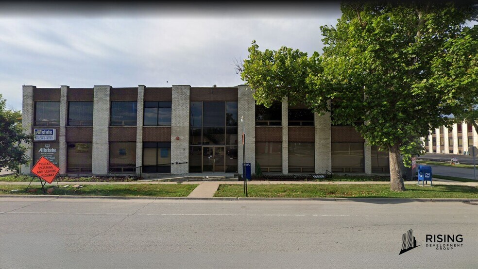9999 W Roosevelt Rd, Westchester, IL à louer - Photo de l’immeuble – Image 1 sur 3