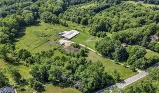 Plus de détails pour 17500 East River Rd, Columbia Station, OH - Sports et loisirs à vendre