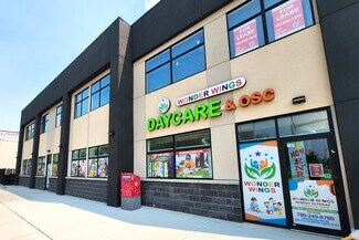 Plus de détails pour 12220 118 Av, Edmonton, AB - Local commercial à vendre