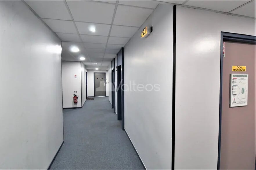 5 Avenue Albert Durand, Blagnac à vendre - Photo de l’immeuble – Image 3 sur 8