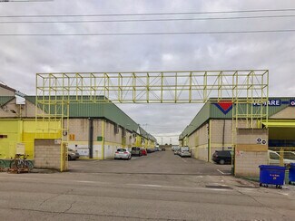 Plus de détails pour Avenida de Madrid, Valdemoro - Industriel/Logistique à louer