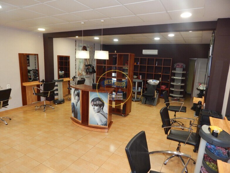 Local commercial dans Ontinyent, Valencia à vendre - Photo intérieure – Image 2 sur 10