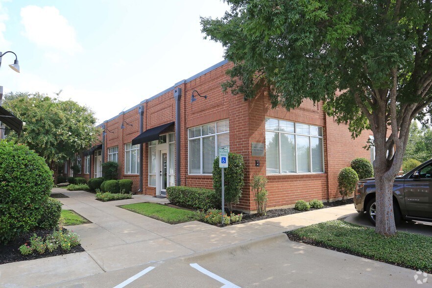 500 N Carroll Ave, Southlake, TX à vendre - Photo de l’immeuble – Image 2 sur 3