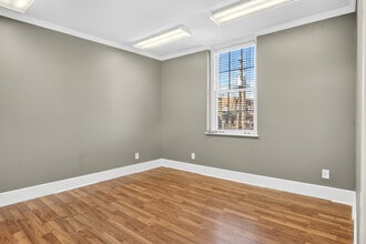 115 E Market St, Warrenton, NC à louer Photo intérieure– Image 2 sur 3