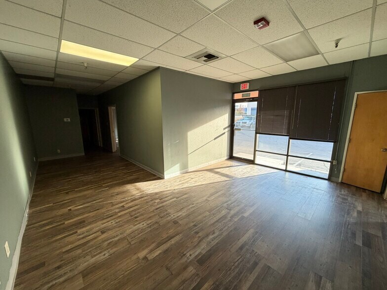 4965-4969 Energy Way, Reno, NV à vendre - Photo intérieure – Image 2 sur 13