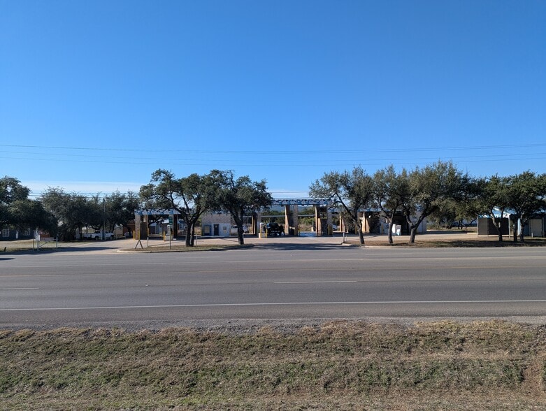 1511 US-290 Hwy, Dripping Springs, TX à vendre - Photo principale – Image 1 sur 26
