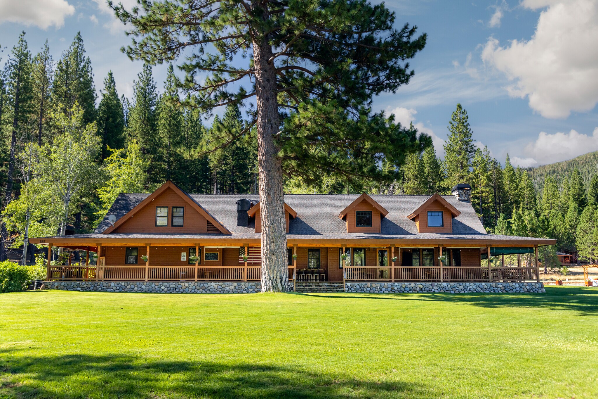 985 Whitehawk Drive, Clio, CA à vendre Photo de l’immeuble– Image 1 sur 48
