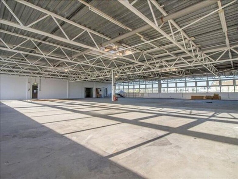 24 Scrubs Ln, Londres à louer - Photo de l’immeuble – Image 3 sur 7