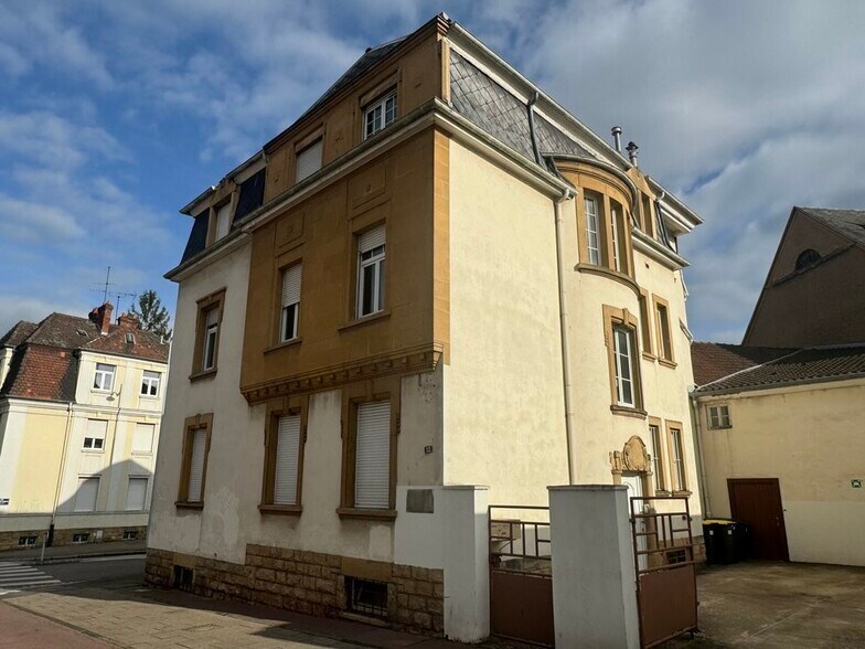 Bureau dans Metz à louer - Photo de l’immeuble – Image 1 sur 5