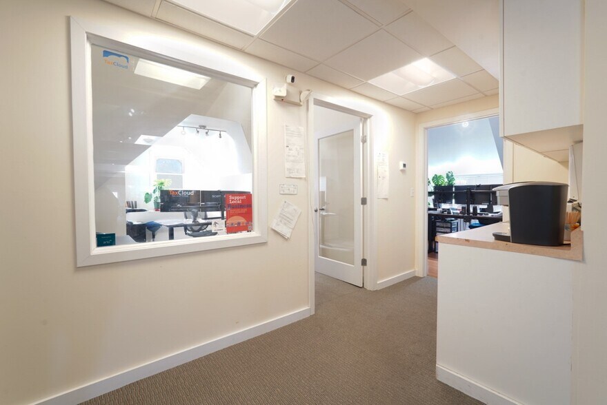 162 East Ave, Norwalk, CT à louer - Photo intérieure – Image 3 sur 16