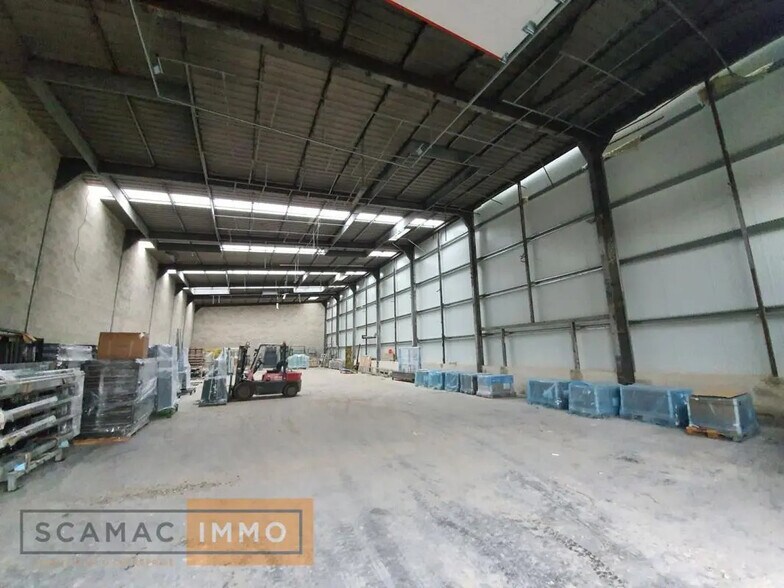 Local d’activités dans Saint-Germain-lès-Arpajon à louer - Photo intérieure – Image 2 sur 14